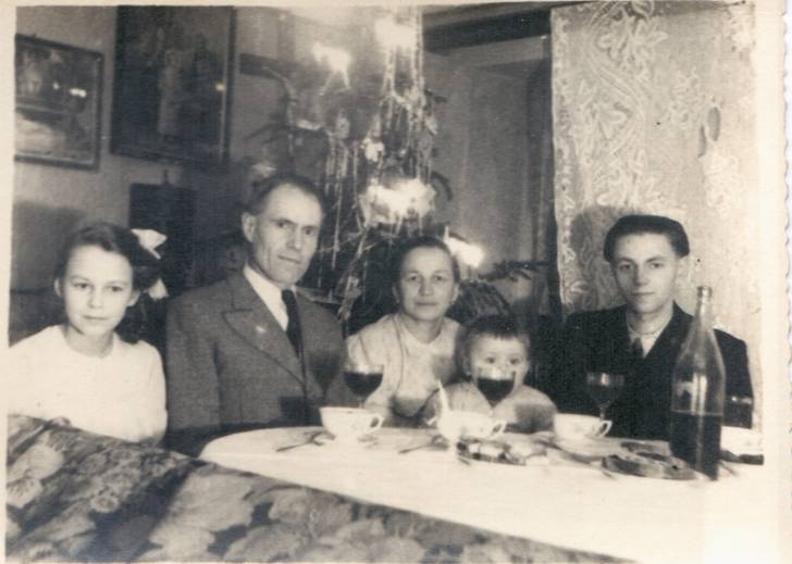 MarkiewiczeNysa12I1949.jpg